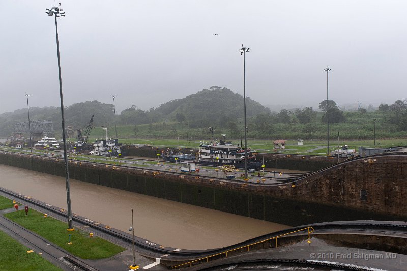 20101202_140346 D3.jpg - Miraflores Locks, Panama Canal.  Here several smaller boats are being lowered at Miraflores Locks